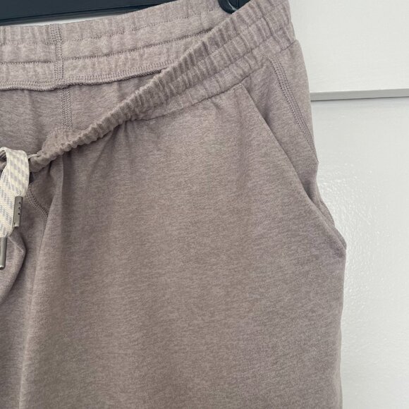 Vuori Jogger in oyster heather - Picture 8 of 11